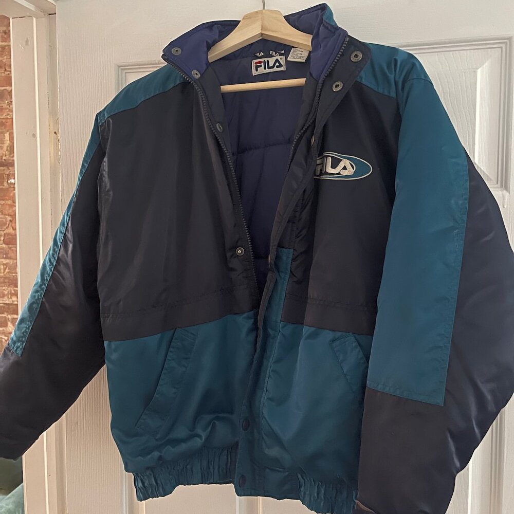 Vintage FILA Teal Navy Puffer Jacket with Concealed Hood (Size L)